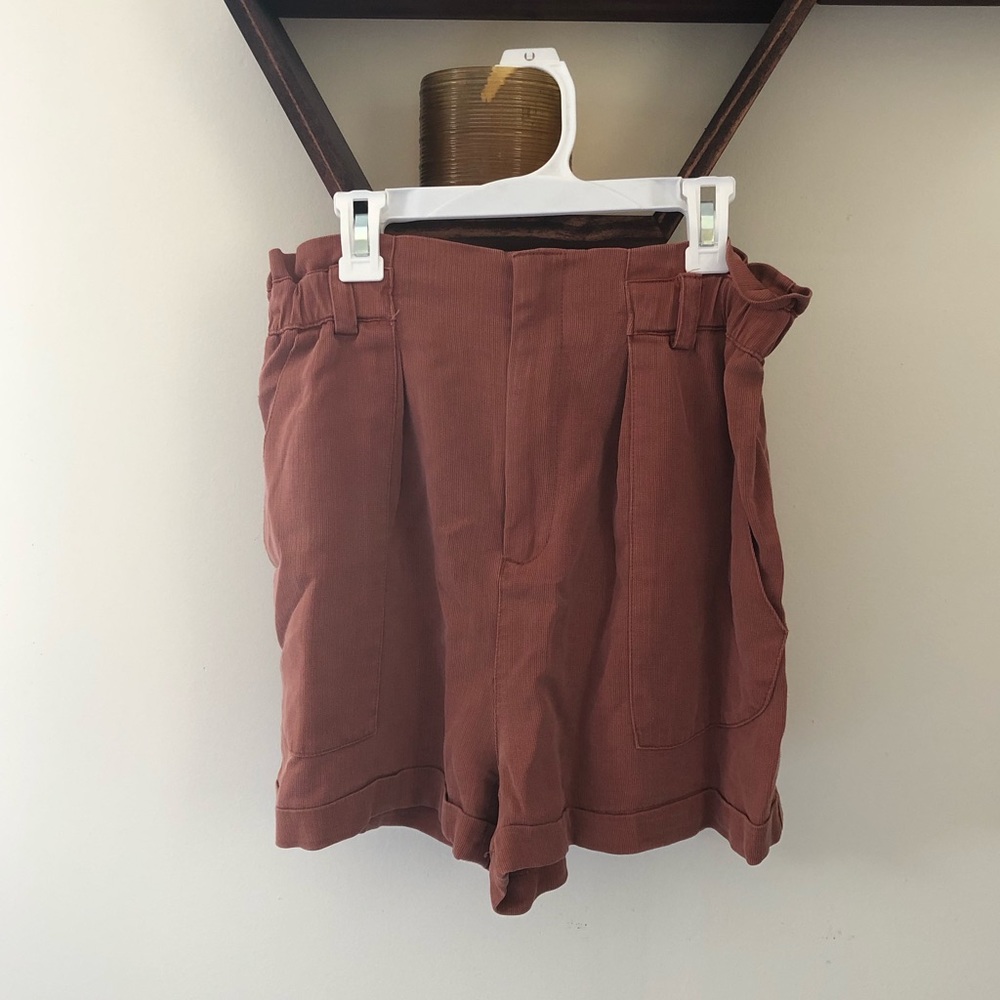 Zara paperbag waist shorts - Picture 1 of 3